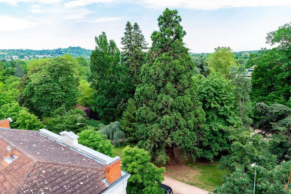 Bel Appartement Au Bord De L'Allier Classe 4* Vichy Exterior photo